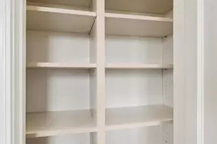 7747 Kingsbury Blvd, Saint Louis, MO 63105 - Photo 18