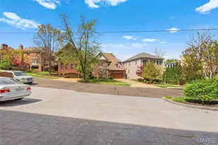 7747 Kingsbury Blvd, Saint Louis, MO 63105 - Photo 36