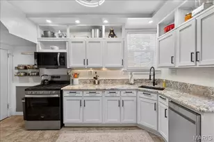 6591 Scanlan Ave, Saint Louis, MO 63139 - Photo 10
