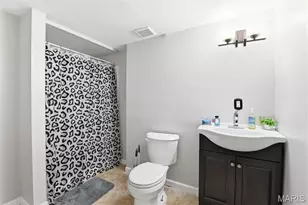 15552 Debridge Way, Saint Louis, MO 63034 - Photo 32