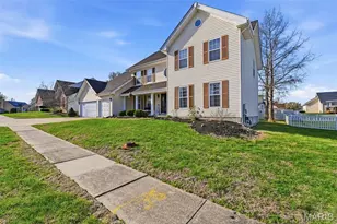 15552 Debridge Way, Saint Louis, MO 63034 - Photo 2