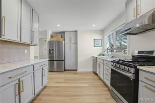 44 Kimberly Ln, Saint Peters, MO 63376 - Photo 8