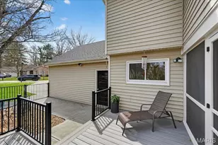 16025 Hunters Way Dr, Chesterfield, MO 63017 - Photo 54