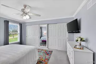 16025 Hunters Way Dr, Chesterfield, MO 63017 - Photo 36