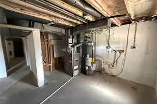 3932 Schiller Pl, Saint Louis, MO 63116 - Photo 16