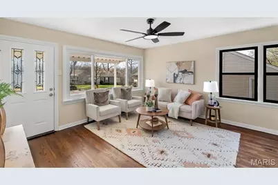 1370 Mobile Court, Saint Louis, MO 63139 - Photo 6