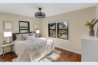 1370 Mobile Court, Saint Louis, MO 63139 - Photo 16