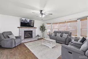 1911 Providence Estate Dr, Wentzville, MO 63385 - Photo 12