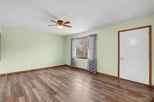 117 Macarthur St, New Haven, MO 63068 - Photo 4