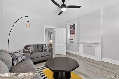 7904 Pennsylvania Avenue, Saint Louis, MO 63111 - Photo 6