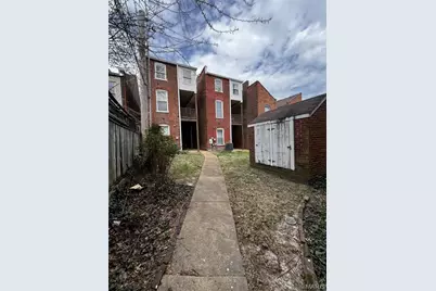 912 Russell Boulevard, Saint Louis, MO 63104 - Photo 18