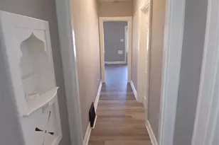 8554 Drury Ln, Saint Louis, MO 63147 - Photo 10