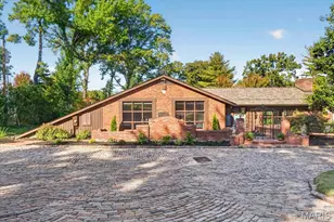 10 Vouga Ln, Saint Louis, MO 63131 - Photo 2