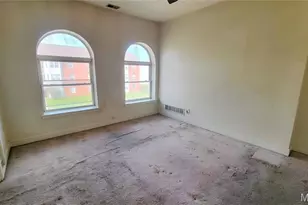 5734 Maple Ave, Saint Louis, MO 63112 - Photo 14