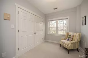 1034 E Linden Ave, Richmond Heights, MO 63117 - Photo 16