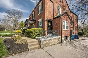 1034 E Linden Ave, Richmond Heights, MO 63117 - Photo 2