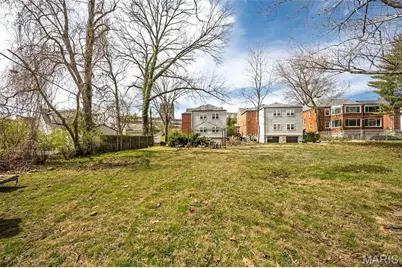 1034 E Linden Avenue, Richmond Heights, MO 63117 - Photo 30