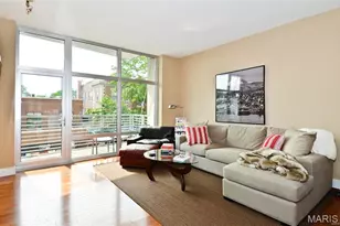 9 N Euclid Ave, Saint Louis, MO 63108 - Photo 4
