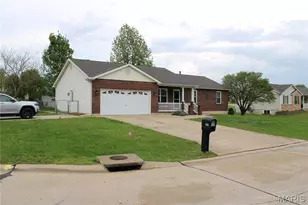 157 Carrington Blvd, Troy, MO 63379 - Photo 4