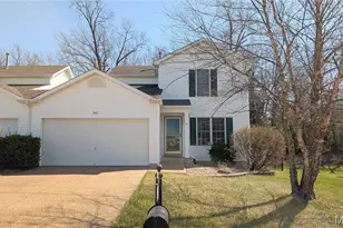 247 New Richmond Dr, Wentzville, MO 63385 - Photo 1