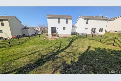 247 New Richmond Drive, Wentzville, MO 63385 - Photo 28