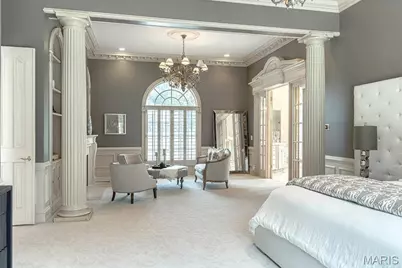 1103 Highland Pointe Drive, Town and Country, MO 63131 - Photo 32