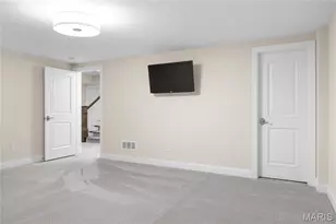 4 Colonial Hills Dr, Creve Coeur, MO 63141 - Photo 78