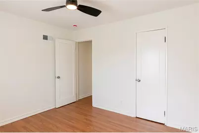 4503 Tholozan Avenue, Saint Louis, MO 63116 - Photo 14