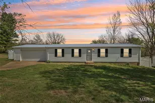 641 Carolee Ct, Villa Ridge, MO 63089 - Photo 1