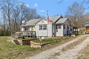 345 Robin Ln, Saint Clair, MO 63077 - Photo 2