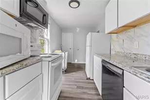 5634 Helen Ave, Saint Louis, MO 63136 - Photo 14