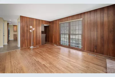 10465 Gregory Court, Saint Louis, MO 63128 - Photo 14