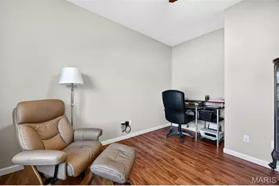 526 Columbia Downs Drive, Lake Saint Louis, MO 63367 - Photo 4