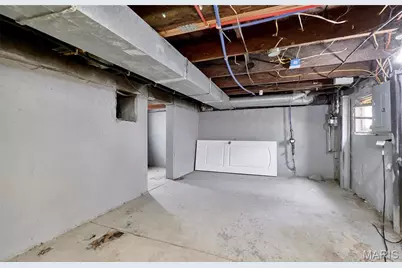 900 N Elm Avenue, Webster Groves, MO 63119 - Photo 16