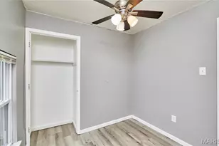 900 N Elm Ave, Webster Groves, MO 63119 - Photo 10