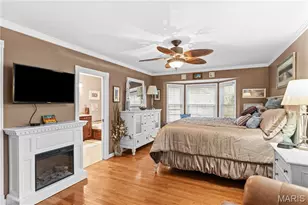 898 Westerfield Dr, Saint Charles, MO 63304 - Photo 14