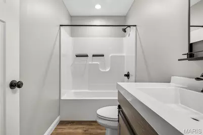 131 N Alexander Street, Farmington, MO 63640 - Photo 24