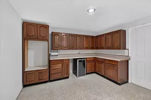 7 Springlake Ct, Ballwin, MO 63011 - Photo 34