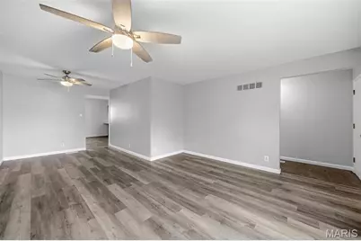 4905 Milsmar Drive, Saint Louis, MO 63128 - Photo 8