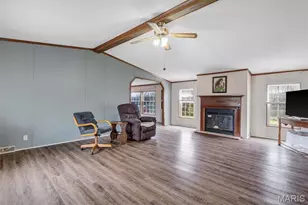 1458 Hwy Jj, Elsberry, MO 63343 - Photo 12