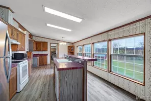 1458 Hwy Jj, Elsberry, MO 63343 - Photo 20