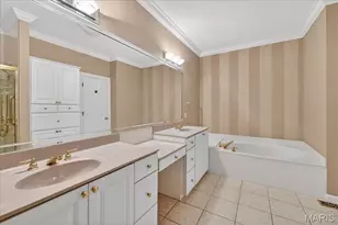 14033 Woods Mill Cove Dr, Chesterfield, MO 63017 - Photo 28