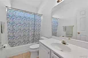 32 Turtle Creek Villas Dr, O'Fallon, MO 63366 - Photo 16