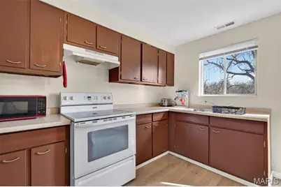 208 Major Drive, Fenton, MO 63026 - Photo 18