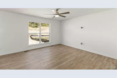 360 Winding Bluffs Court, Fenton, MO 63026 - Photo 20