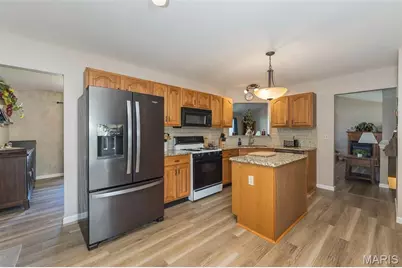 1428 Chambers Drive, O'Fallon, MO 63366 - Photo 16