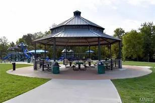 12725 Westport Dr, Saint Louis, MO 63146 - Photo 26