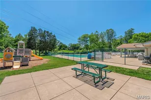 12725 Westport Dr, Saint Louis, MO 63146 - Photo 22