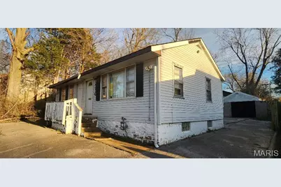 2350 Chambers Road, Saint Louis, MO 63136 - Photo 38