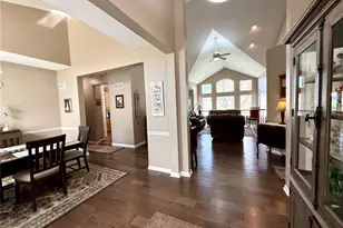 818 Summit Glen Ct, Fenton, MO 63026 - Photo 8